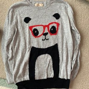 Hollister sweater, size M